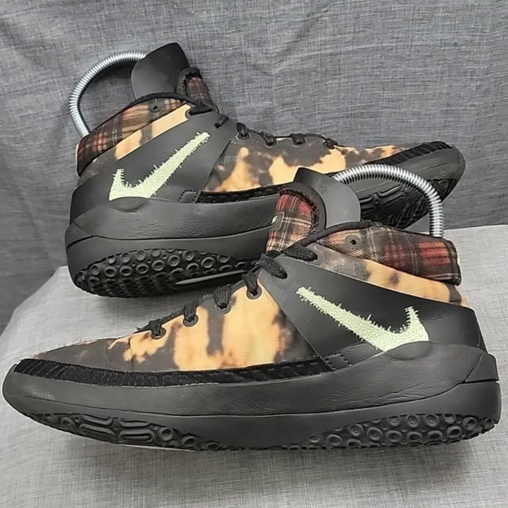 Nike KD 13 Bleach Plaid Black White Onyx DA0895-005  Men's Size 9.5